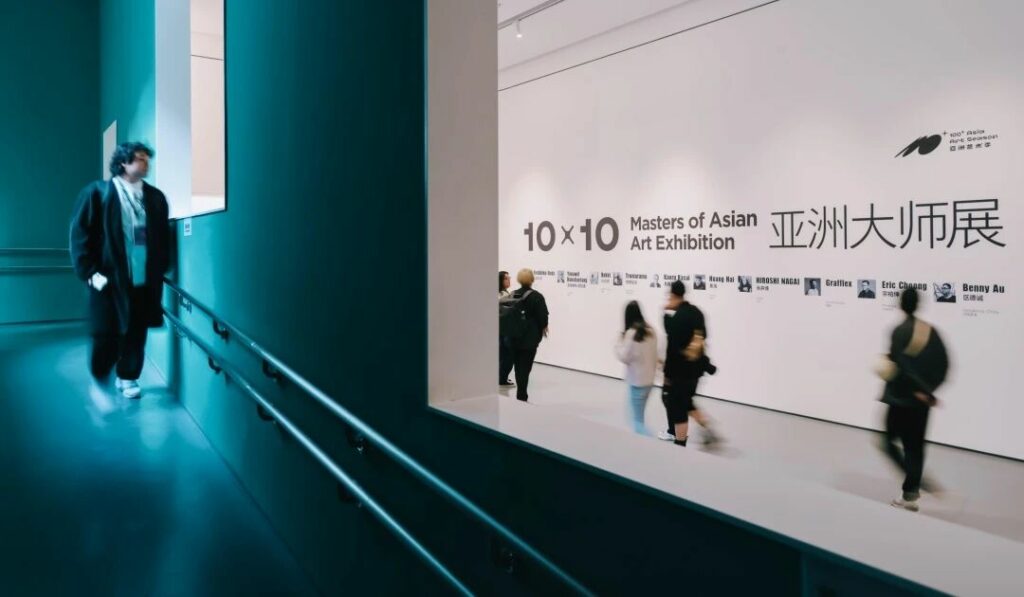 The Exhibition in Dafen Art Museum