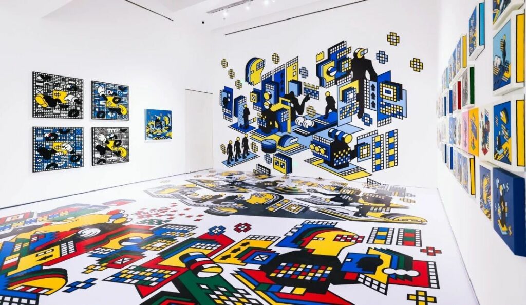 The Exhibition in Dafen Art Museum